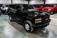  1996-GMC-Yukon-Black-521711-39.jpg
